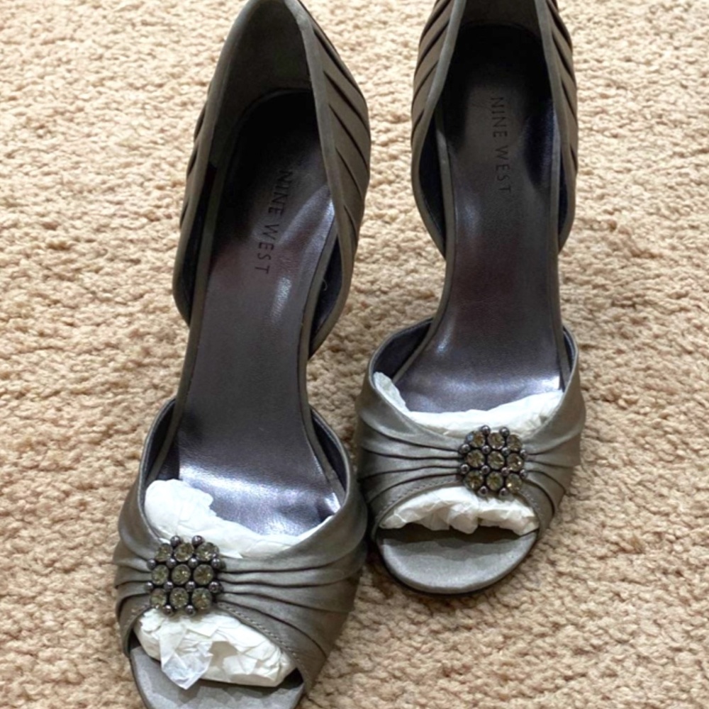 Nine West dressy heels